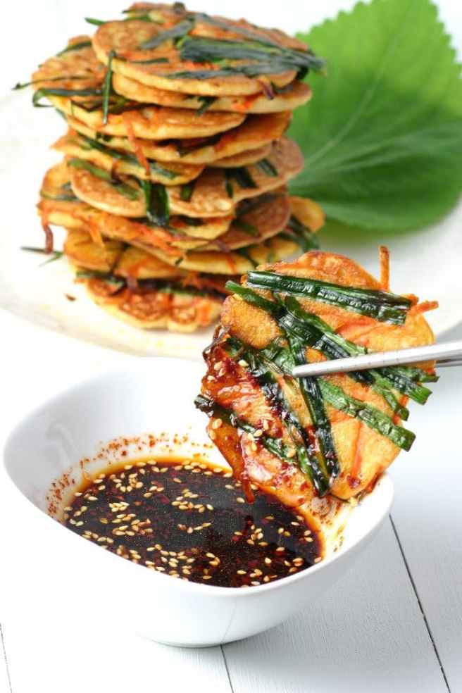 korean-mung-bean-pancakes-4.jpg